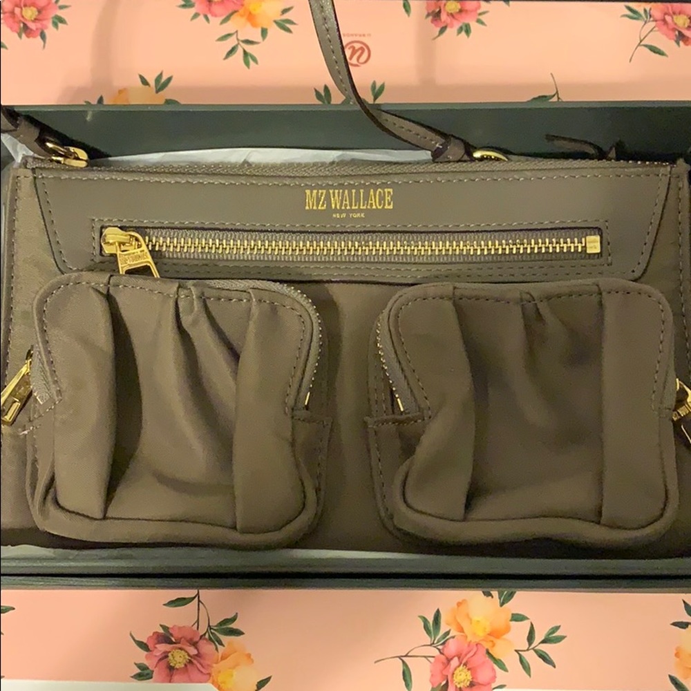 Mz Wallace wallet